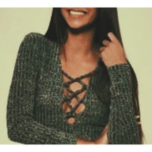 RARE Pylo green & black marled lace up long sleeve crop top